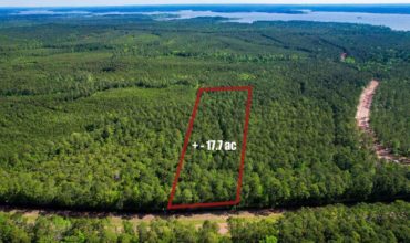 17.7 acres in San Augustine County
